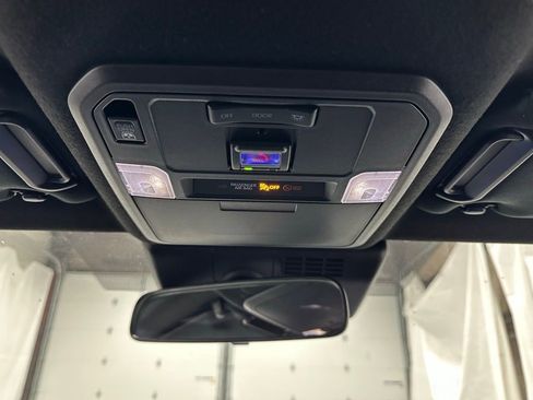 Used 2025 Toyota 4Runner SR5 image 38