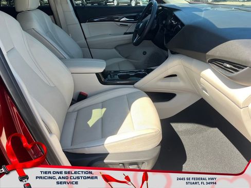 Used 2023 Buick Envision Essence image 19