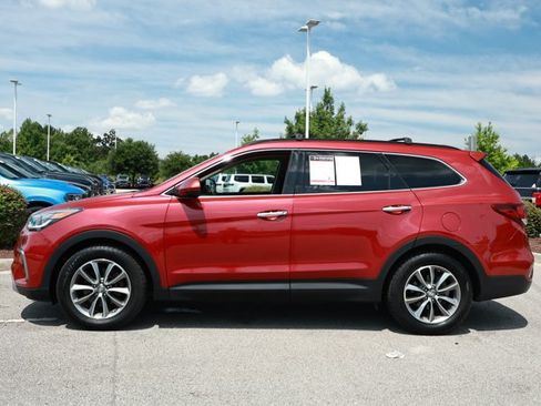 Used 2018 Hyundai Santa Fe SE AWD/4WD image 9
