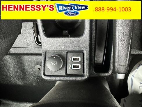 Used 2019 Ford Transit Connect XLT image 14