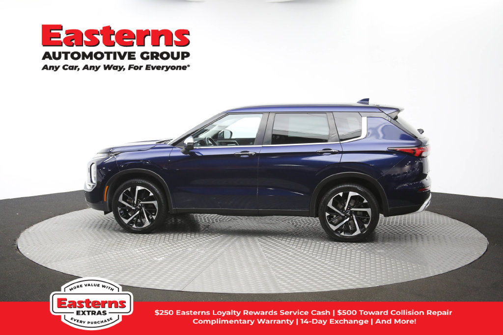 Used 2023 Mitsubishi Outlander SE AWD/4WD image 62