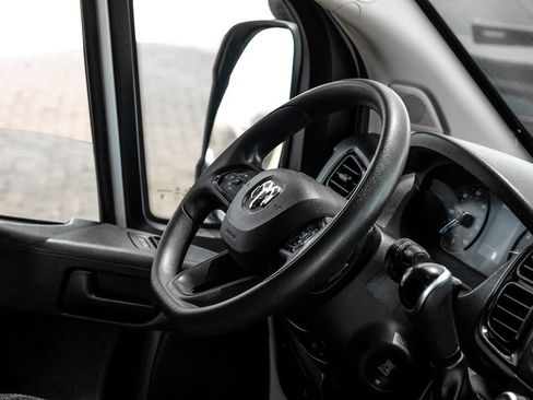 Used 2023 RAM ProMaster 2500 FWD image 11