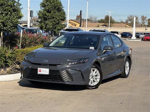 Certified 2025 Toyota Camry LE image 2