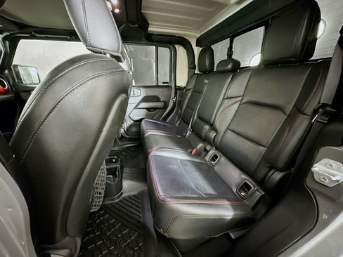 Used 2020 Jeep Gladiator Rubicon image 26