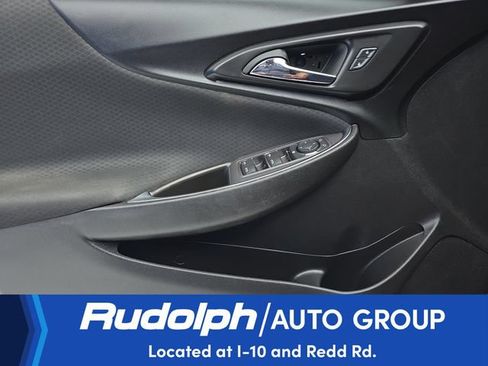 Used 2017 Chevrolet Malibu LT w/ Driver Confidence Package FWD image 11