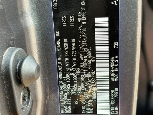 Used 2020 Toyota Highlander XLE AWD/4WD image 31