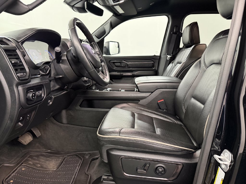 Used 2022 RAM 1500 Limited w/ Body-Colour Bumper Group AWD/4WD image 13