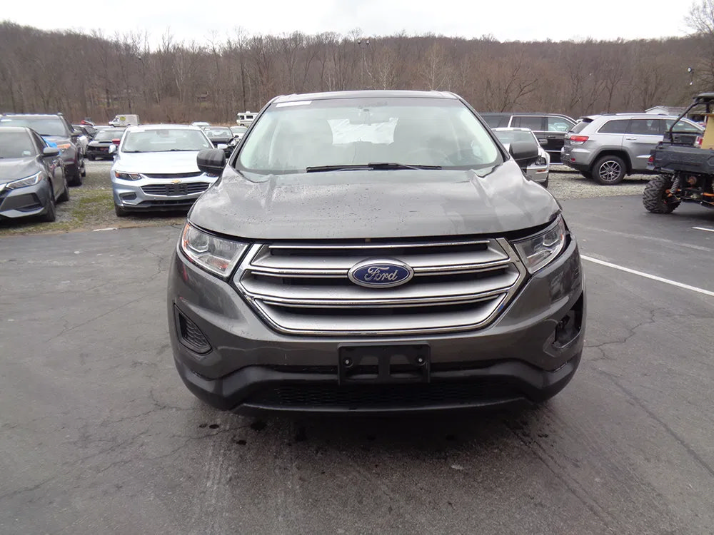 Used 2017 Ford Edge SE AWD/4WD image 4