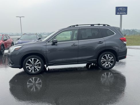 Certified 2022 Subaru Forester Limited w/ Popular Package #2 AWD/4WD image 8