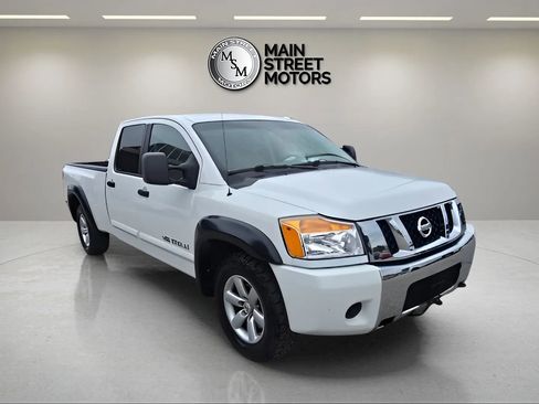 Used 2008 Nissan Titan SE RWD image 7