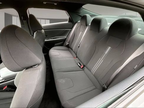 Used 2026 Hyundai Elantra Sport FWD image 21