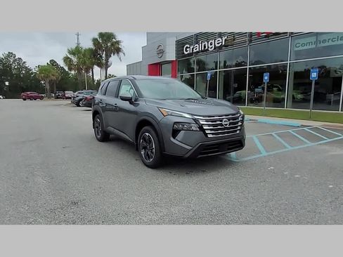 New 2026 Nissan Rogue SV image 16