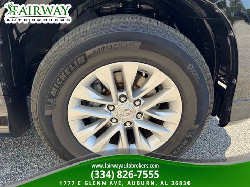 Used 2019 Lexus GX 460 Premium image 36