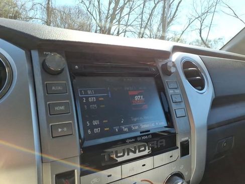 Used 2015 Toyota Tundra SR5 w/ SR5 Upgrade Package image 22