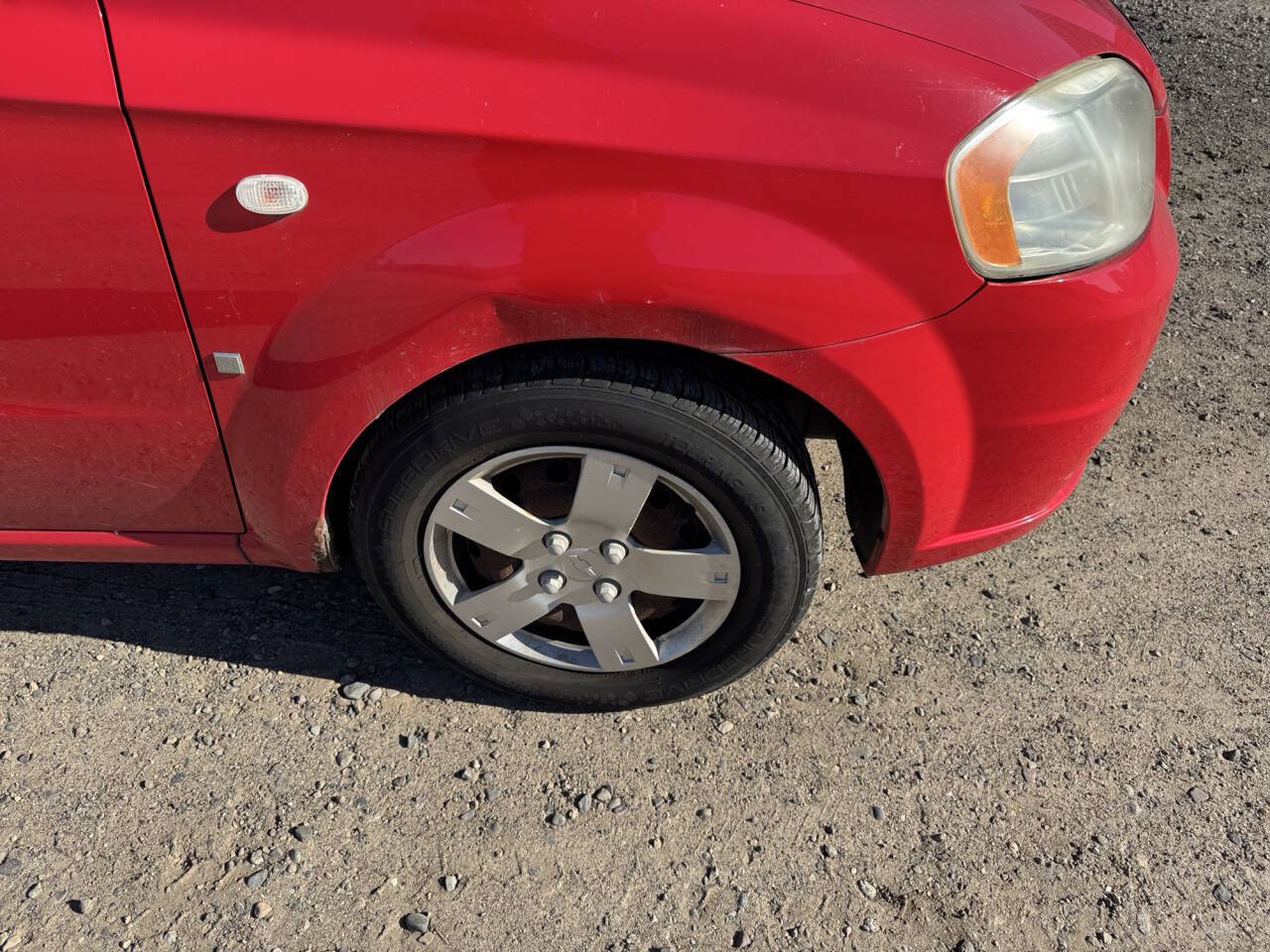 Used 2008 Chevrolet Aveo LS w/ Power Package FWD image 12