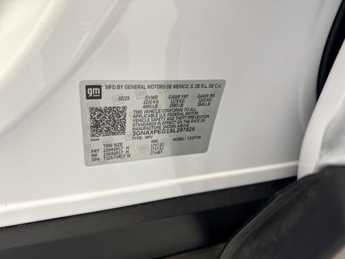 Used 2025 Chevrolet Equinox LT AWD/4WD image 27