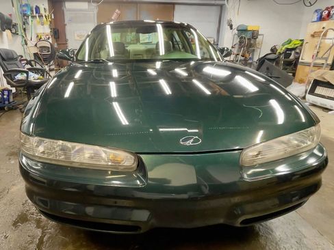 Used 1999 Oldsmobile Intrigue GL image 31