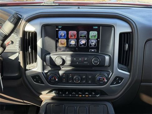 Used 2018 GMC Sierra 1500 SLT image 22