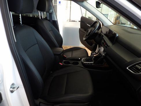 Used 2024 Kia Seltos EX AWD/4WD image 14