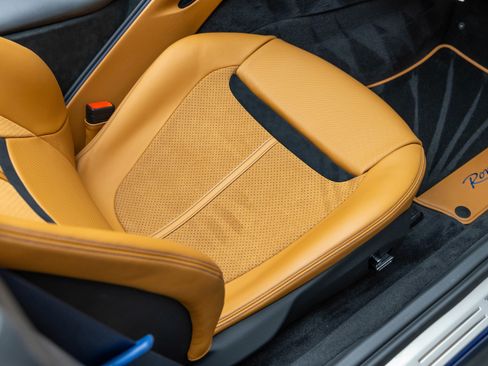 Used 2025 Ferrari Roma Spider image 35