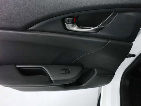 Used 2019 Honda Civic Sport image 24