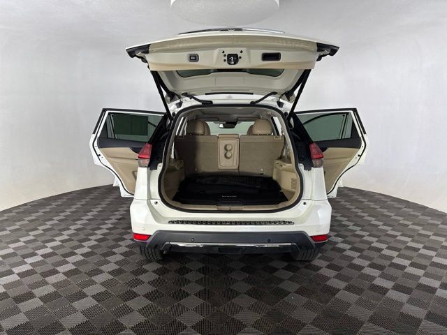 Used 2020 Nissan Rogue SL w/ Premium Package AWD/4WD image 15