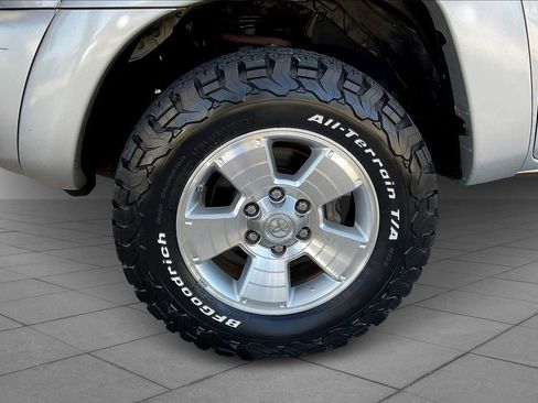 Used 2007 Toyota Tacoma PreRunner image 10
