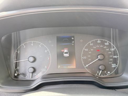 Used 2023 Toyota Corolla LE image 21