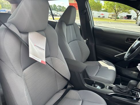 New 2025 Toyota Corolla Cross AWD Hybrid image 32