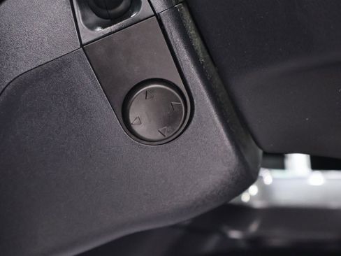 Certified 2023 Ford F150 Lariat w/ Equipment Group 502A High image 27