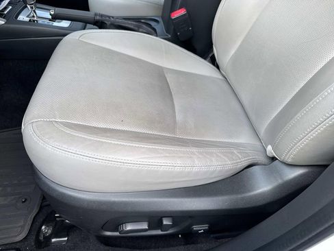 Used 2017 Subaru Forester 2.5i Limited image 17