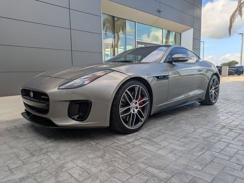 Used 2020 Jaguar F-TYPE R-Dynamic AWD/4WD image 9