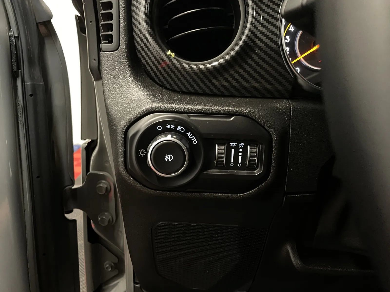 Used 2021 Jeep Wrangler Unlimited Sport AWD/4WD image 27