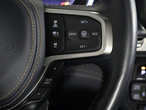 Used 2025 RAM 1500 Tungsten AWD/4WD image 43