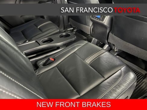 Used 2018 Toyota Highlander SE image 20
