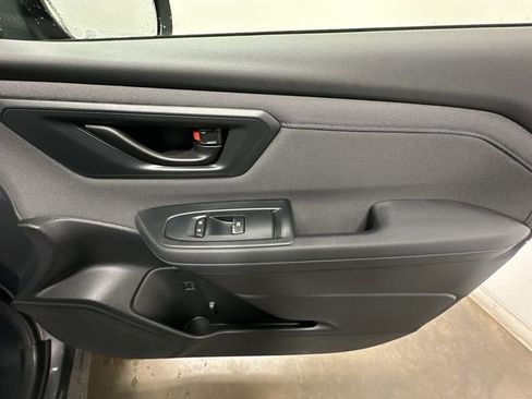 Certified 2025 Subaru Forester Premium image 23