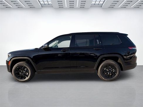 New 2025 Jeep Grand Cherokee L Altitude image 6