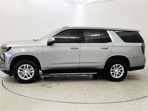 Used 2025 Chevrolet Tahoe LT w/ Comfort Package image 4