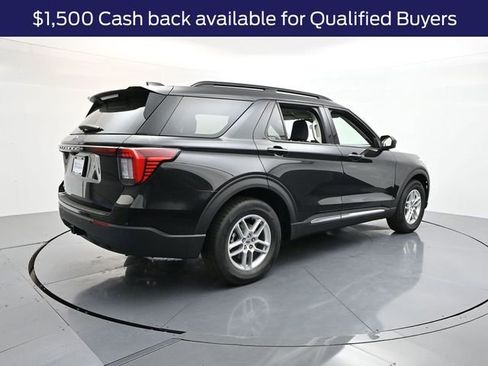 New 2025 Ford Explorer Active image 7