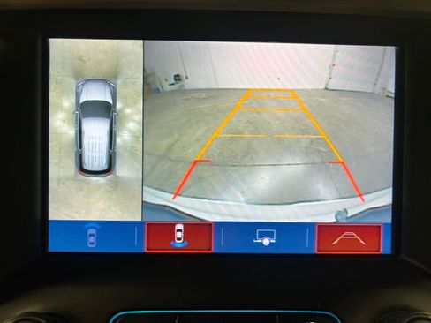 Certified 2019 GMC Acadia Denali w/ Technology Package AWD/4WD image 25