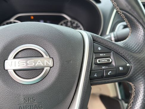Used 2023 Nissan Maxima Platinum w/ Sport Mat Group FWD image 23