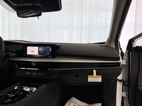 New 2026 Nissan Murano Platinum AWD/4WD image 12