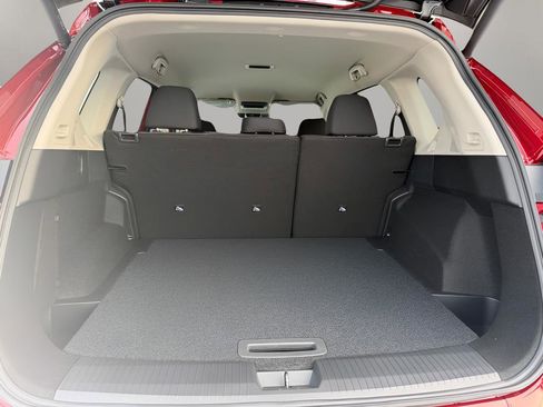 New 2026 Nissan Rogue SV image 10