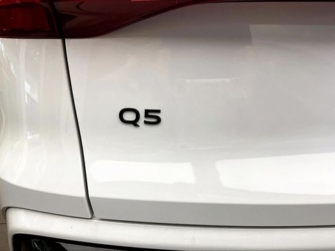 New 2026 Audi Q5 Premium Plus AWD/4WD image 15