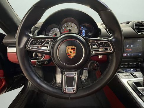 Used 2018 Porsche 718 Cayman GTS RWD image 12