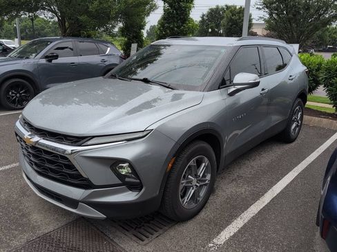 Used 2023 Chevrolet Blazer LT w/ Sound & Technology Package AWD/4WD image 33