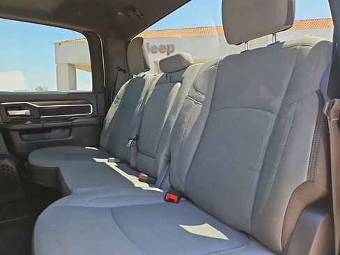 Used 2024 RAM 2500 Big Horn AWD/4WD image 18
