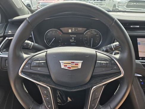 Used 2021 Cadillac XT5 Premium Luxury FWD image 28