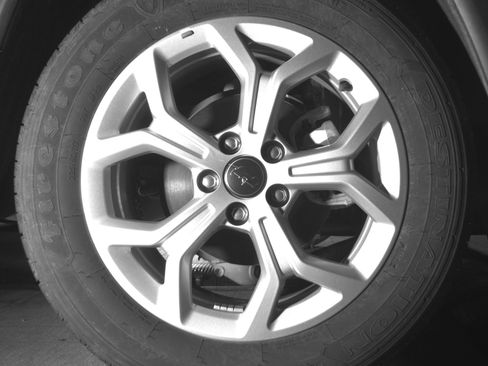 Used 2025 Jeep Compass Latitude image 15