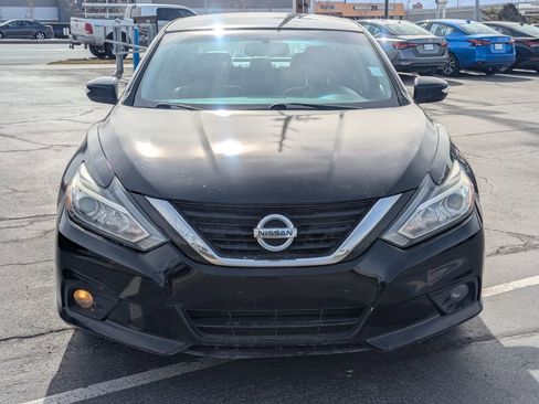 Used 2018 Nissan Altima 2.5 SL FWD image 10